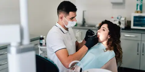 How to Fix a Broken Tooth? Essential Procedures and Care
